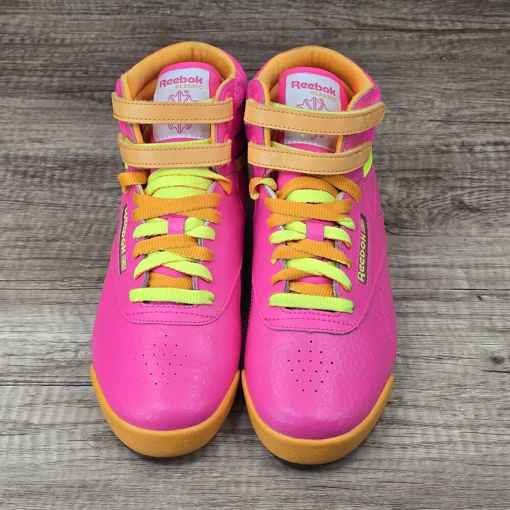 Reebok Freestyle Hi Classic Size 5 Women's Size 6.5 Hot Pink Orange Shoes M46765 - Picture 2 of 10
